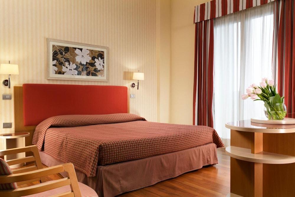 UNAWAY Hotel&Residence Quark Due Milano Exterior foto