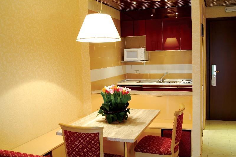 UNAWAY Hotel&Residence Quark Due Milano Habitación foto