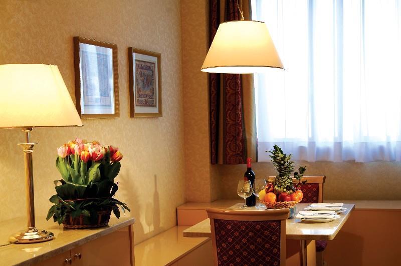 UNAWAY Hotel&Residence Quark Due Milano Habitación foto